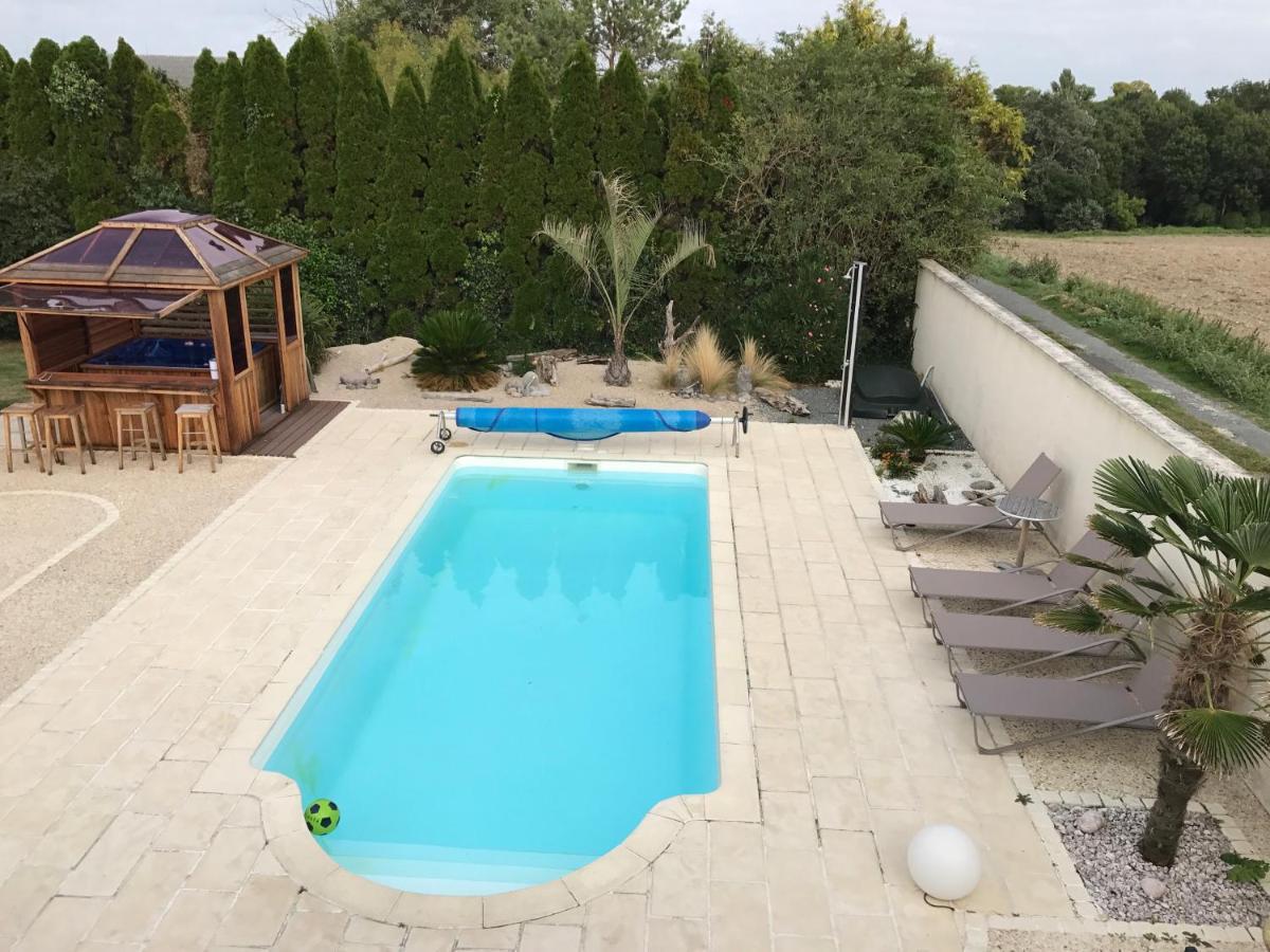 Piscine Et Jacuzzi A 2Km De La Plage De St Georges De Didonne Saint-Georges-de-Didonne Εξωτερικό φωτογραφία