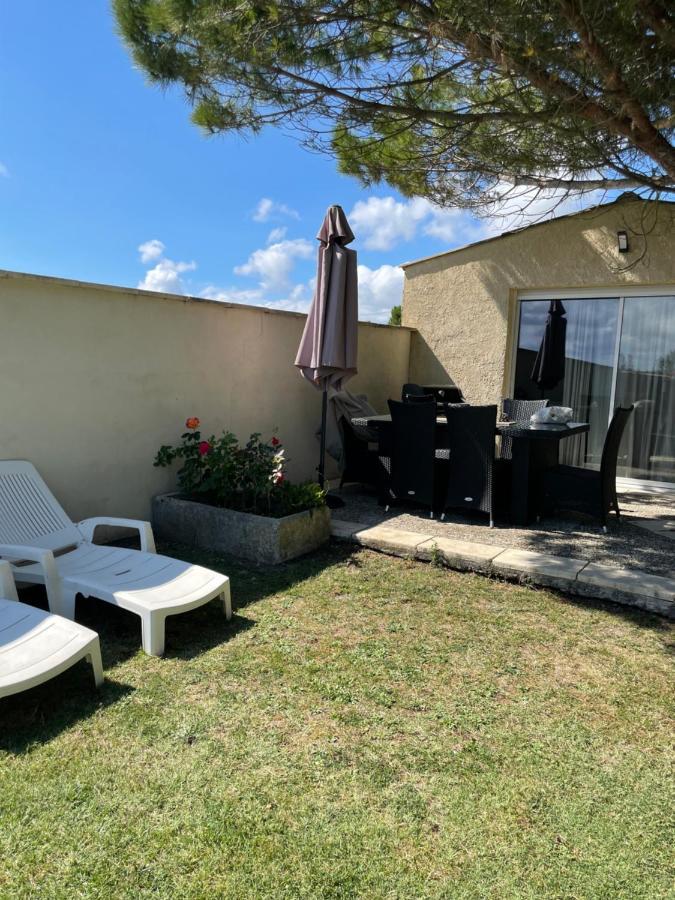 Piscine Et Jacuzzi A 2Km De La Plage De St Georges De Didonne Saint-Georges-de-Didonne Εξωτερικό φωτογραφία